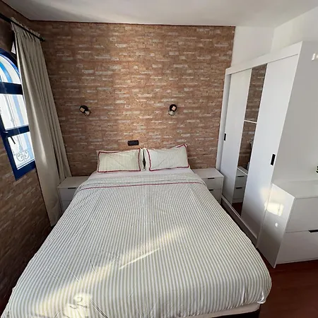 Apartment - Playmar