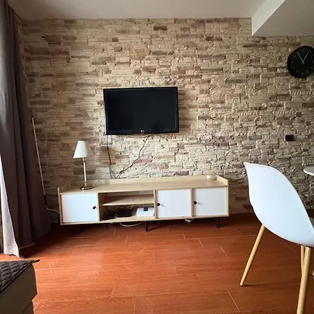 - Playmar Apartment *